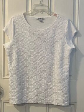 Liz Claiborne White Lace Short Sleeve Top